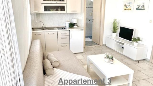 Croadriatic Apartments Vir Εξωτερικό φωτογραφία