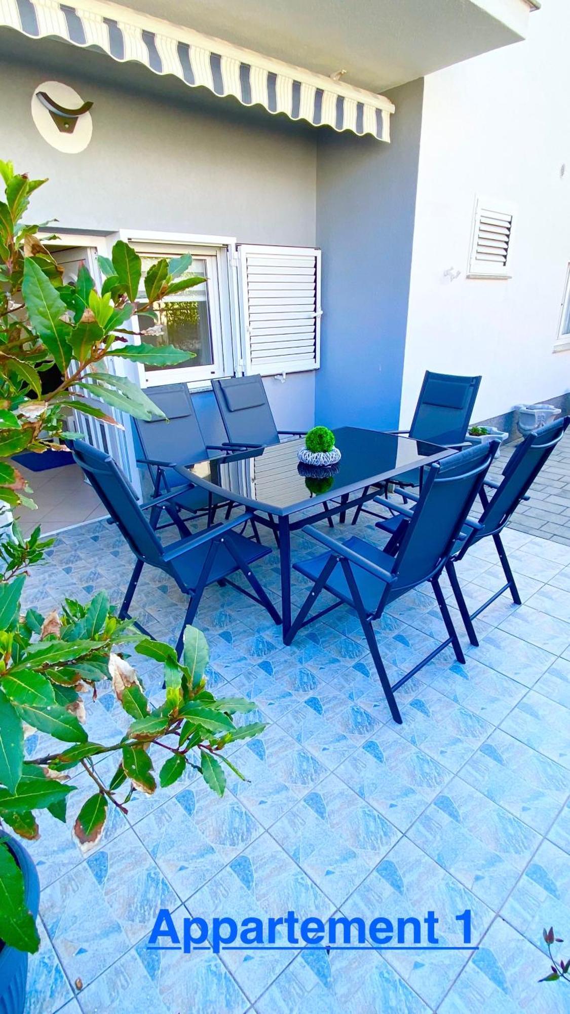 Croadriatic Apartments Vir Εξωτερικό φωτογραφία